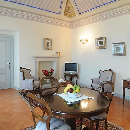 Gasthuis Palazzo Morichelli D'altemps