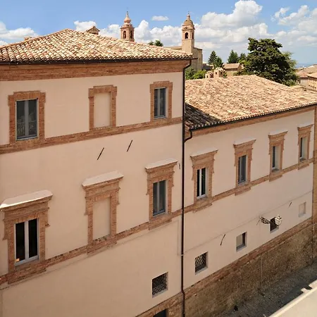 Gasthuis Palazzo Morichelli D'altemps 4*