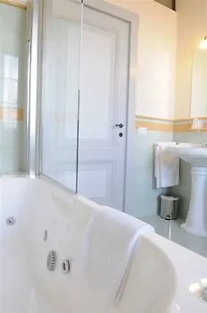 Palazzo Morichelli D'altemps 4* San Ginesio