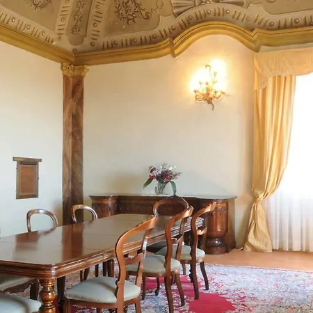 Palazzo Morichelli D'altemps 4* San Ginesio